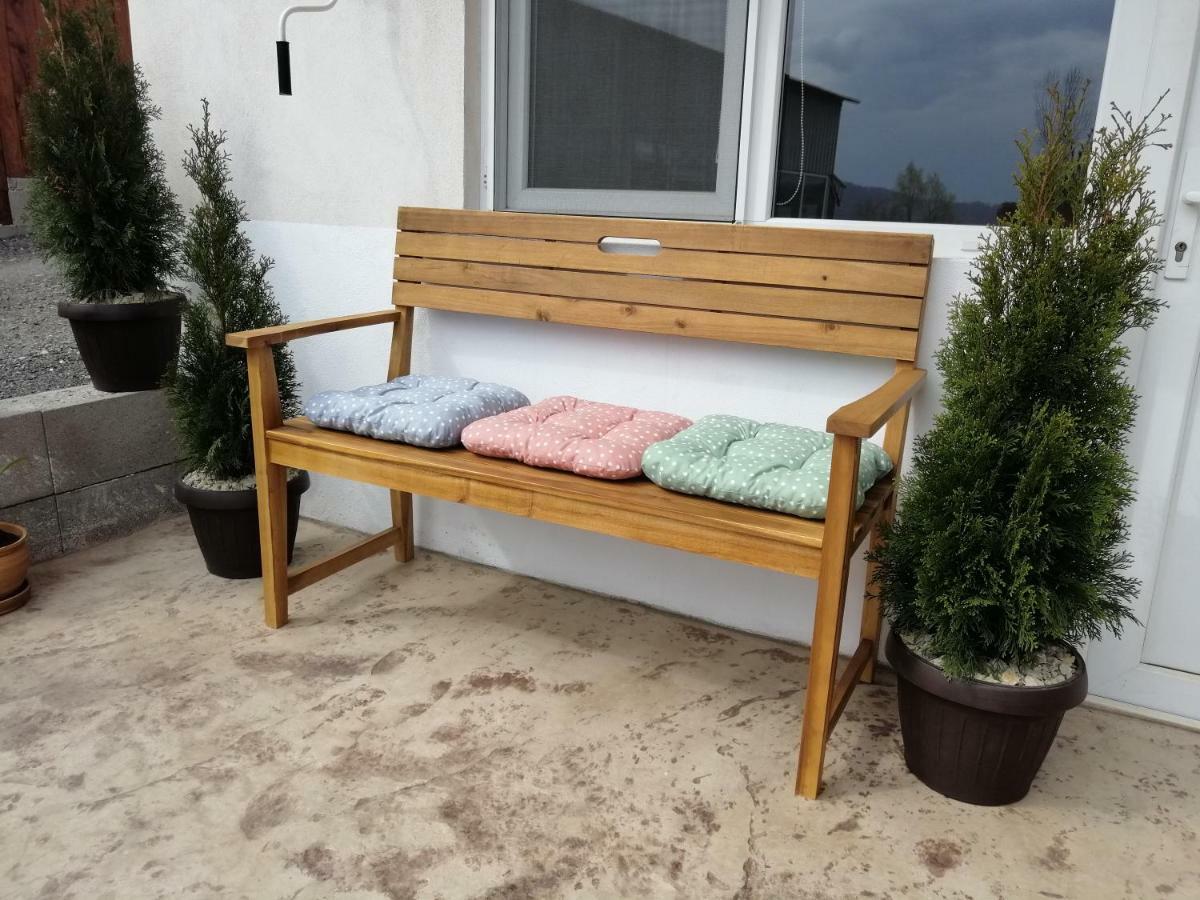 Collias Hotel Horezu Luaran gambar
